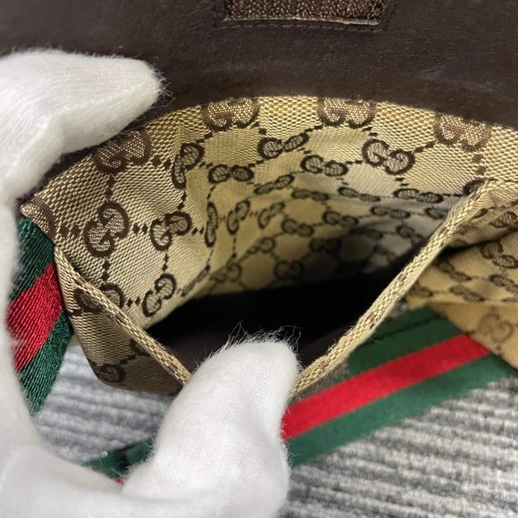 Gucci Monogram Belt Bag - Picture 8 of 11